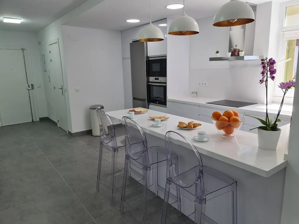 Modern 3 Bedroom Luxury Apartment In Torremolinos
