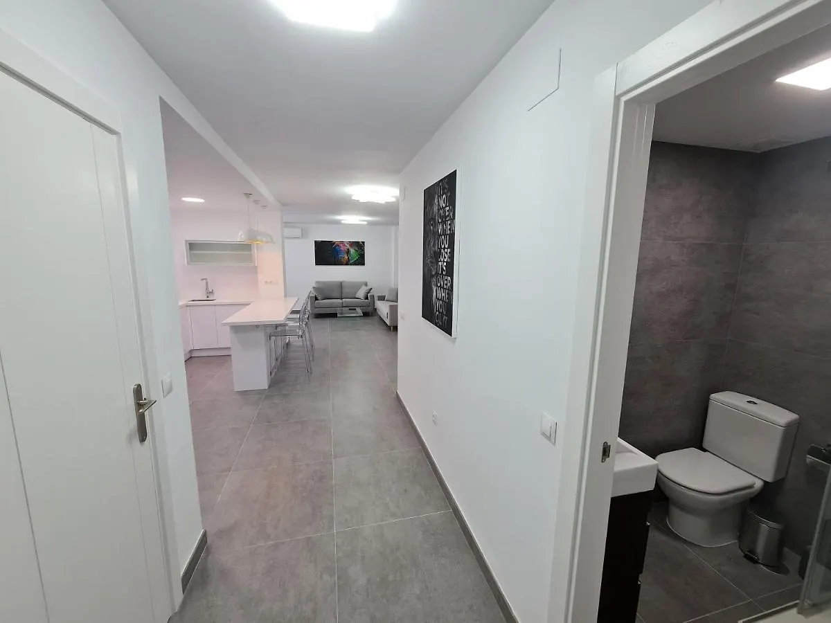 Modern 3 Bedroom Luxury Apartment In Torremolinos